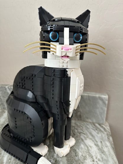 Custom 3D-Printed Whiskers for Lego Tuxedo Cat – 3D Model - Print at home